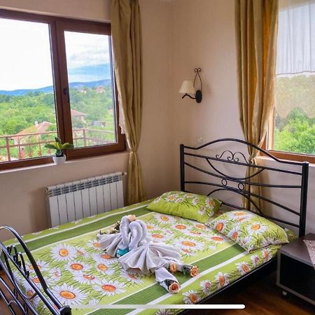 Kyshta Za Gosti Raya Fazanovo Exterior photo