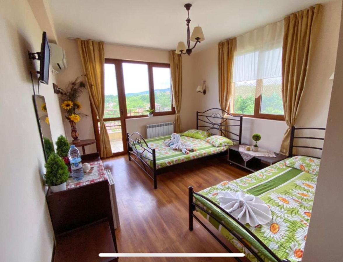 Kyshta Za Gosti Raya Fazanovo Exterior photo